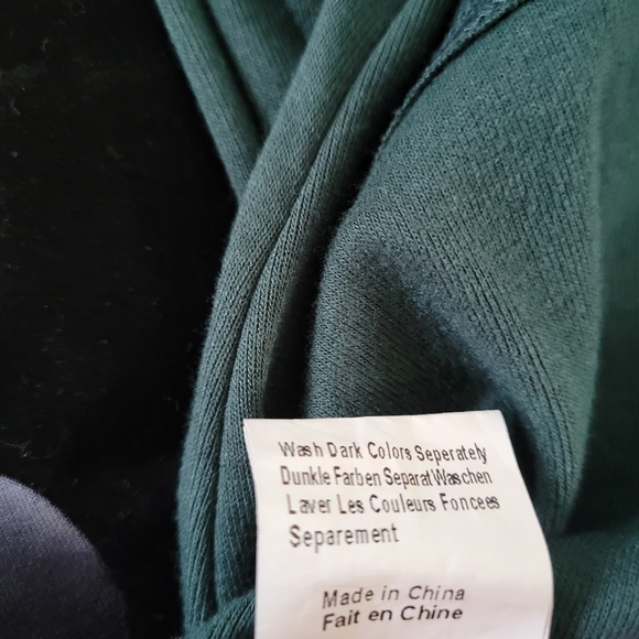 Amzplus || 4XL Green Long V Neck Long Sleeve Comfy Shirt - Picture 4 of 5